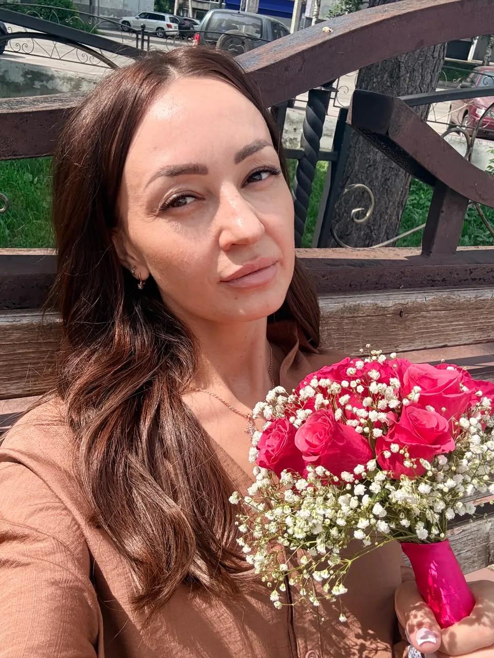 Нелля — бровист-лашмейкер Esthetics Lounge в Мурино